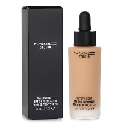 MAC Studio Waterweight Foundation SPF 30 - # NC30 30ml/1oz